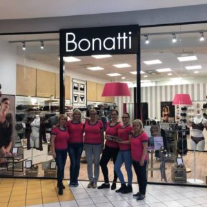 Bonatti fehérnemű márkaboltok- Auchan Korzó