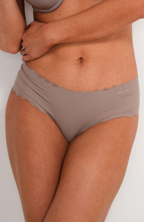 AVIS -női klasszikus bugyi - bronz